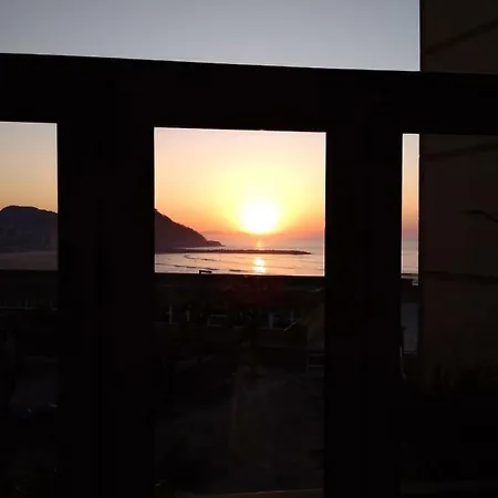 Apartamento Playa Zurriola Vistas Al Mar San Sebastián